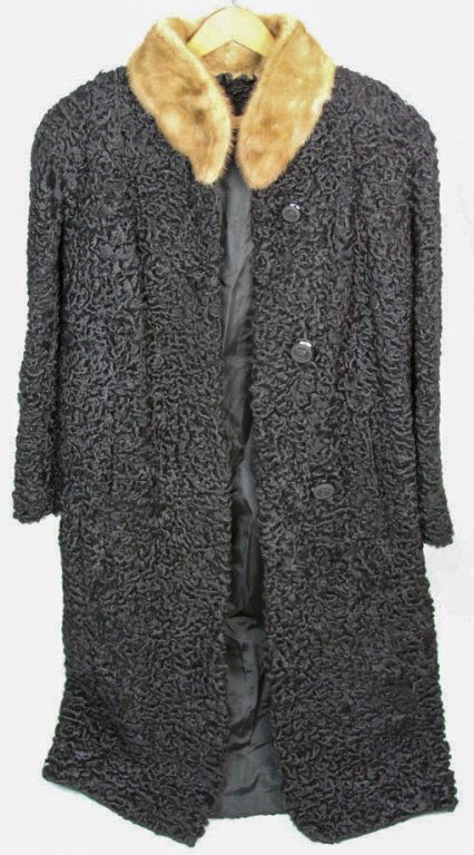 R.E. QUETEL LADIES LAMB AND MINK FUR FULL COAT (1 of 9)