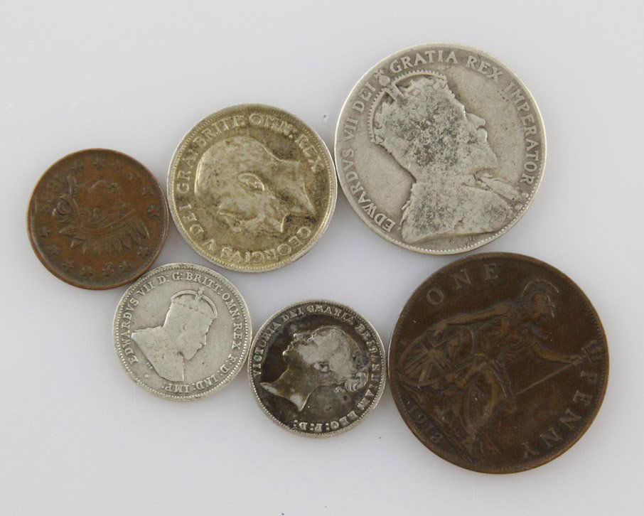 MIXED LOT OF SIX WORLD COINS (1 of 4)