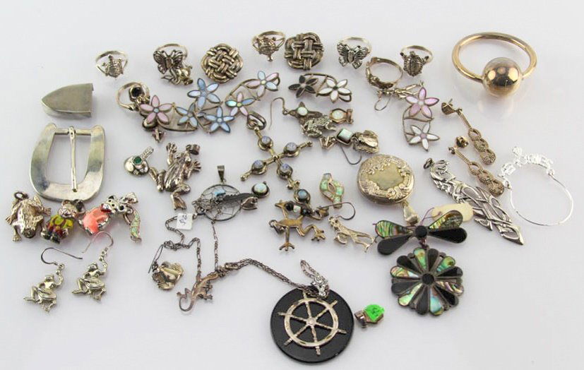 MIXED LOT OF STERLING SILVER JEWELRY (1 of 5)