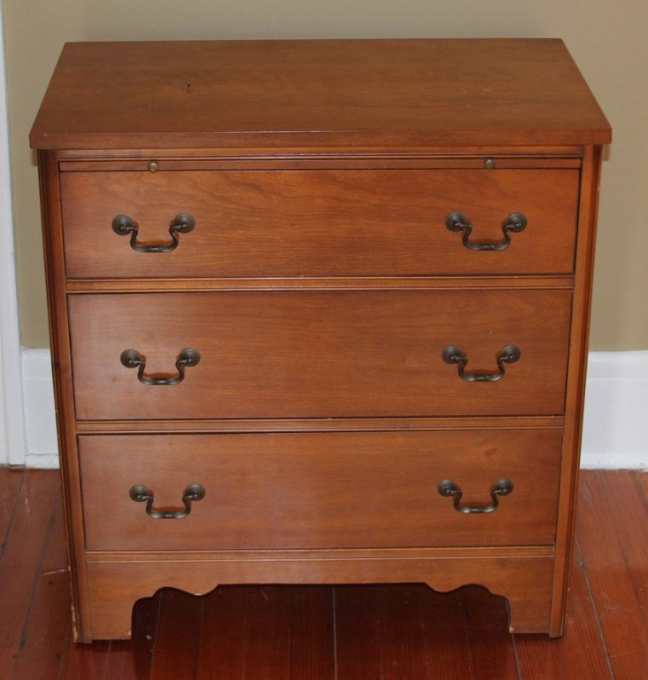 3 Drawer Wooden Dresser Permacraft Mar 28 2016 Florida