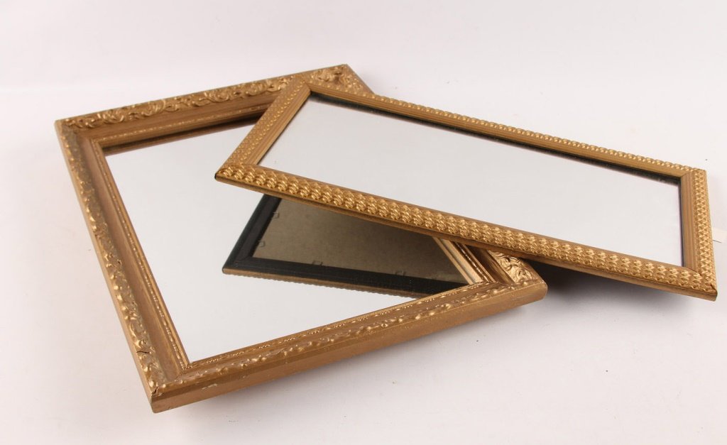 LOT OF TWO GILT WOOD FRAME MIRRORS (1 of 3)