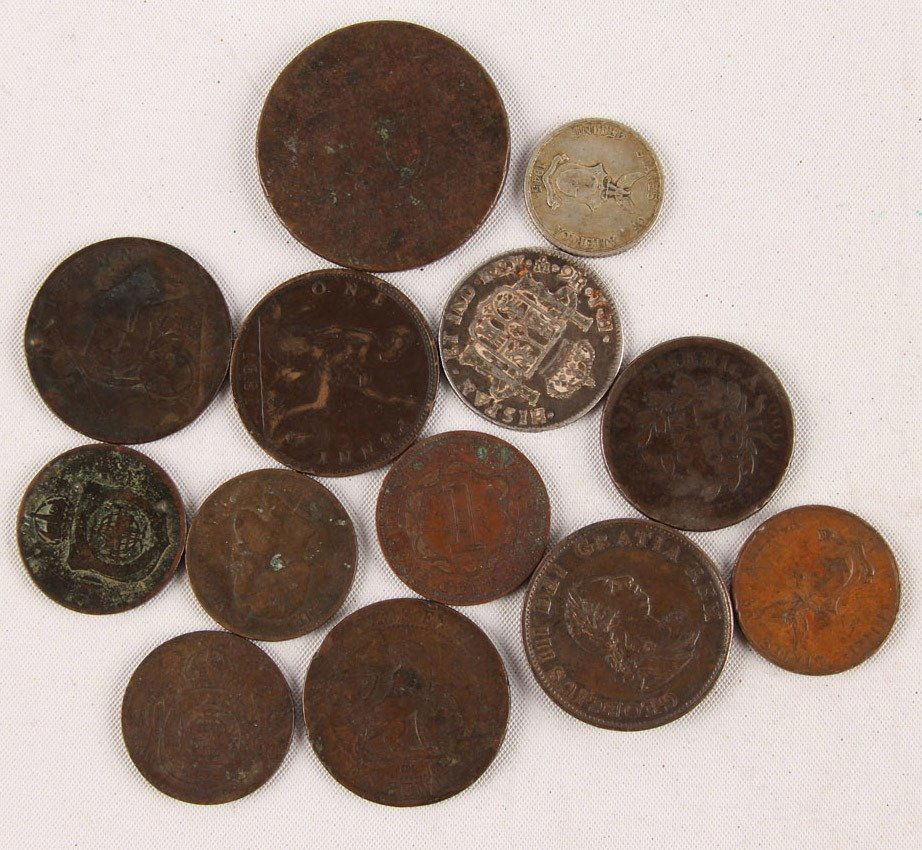 MIXED LOT OF 13 WORLD COINS (1 of 4)
