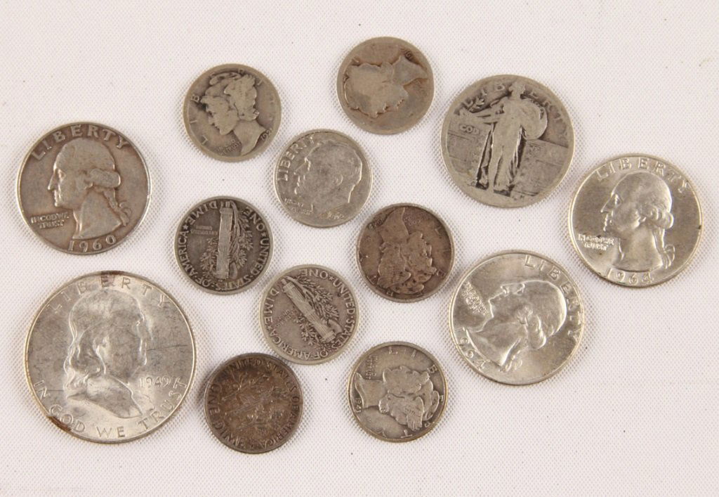 LOT OF 13 US MIXED SILVER COINS (1 of 4)