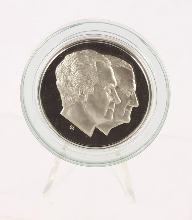 1973 NIXON-AGNEW INAUGURAL .999 FINE SILVER MEDAL (1 of 3)