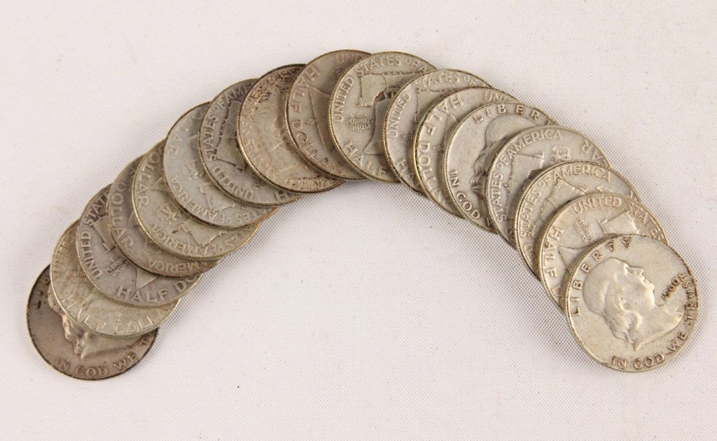 LOT OF 17 US 90% SILVER FRANKLIN HALF DOLLARS (1 of 3)