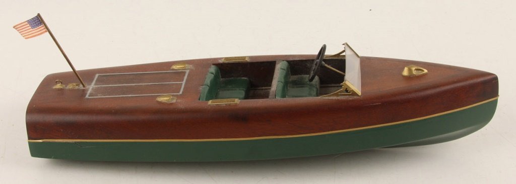 WOODEN MODEL SHIP (1 of 5)