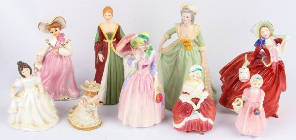 LOT OF NINE FRANKLIN MINT & ROYAL DOULTON FIGURES (1 of 5)