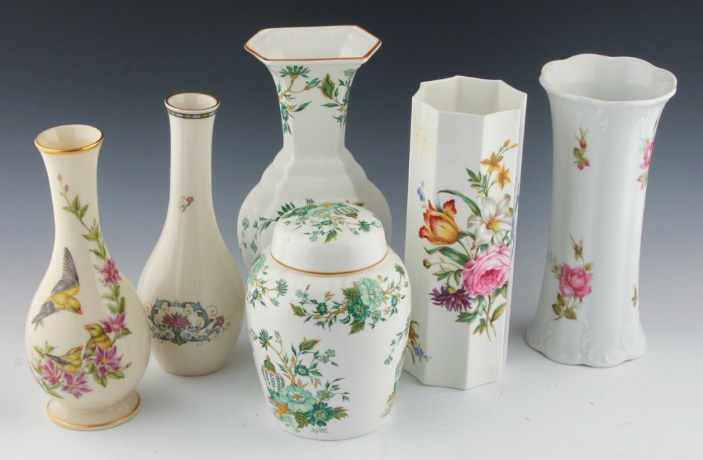 6 GERMAN ENGLISH AND AMERICAN PORCELAIN VASES (1 of 8)