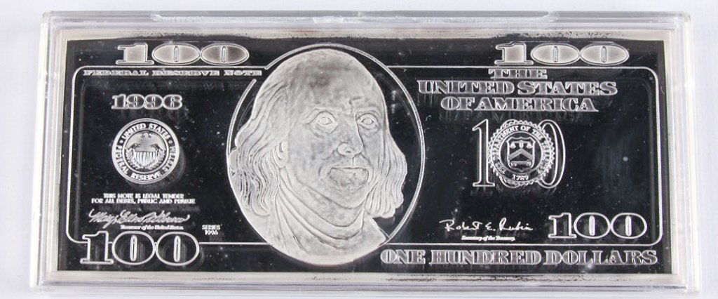 QUARTER POUND .999 SILVER $100 BAR WASHINTON MINT: QUARTER POUND .999 SILVER $100 BAR WASHINTON MINT 4oz of .999 Fine Silver. Includes COA and original box. Shipping / Pickup: We Can Ship This Item Lot Location: #1 - Manor's Gallery