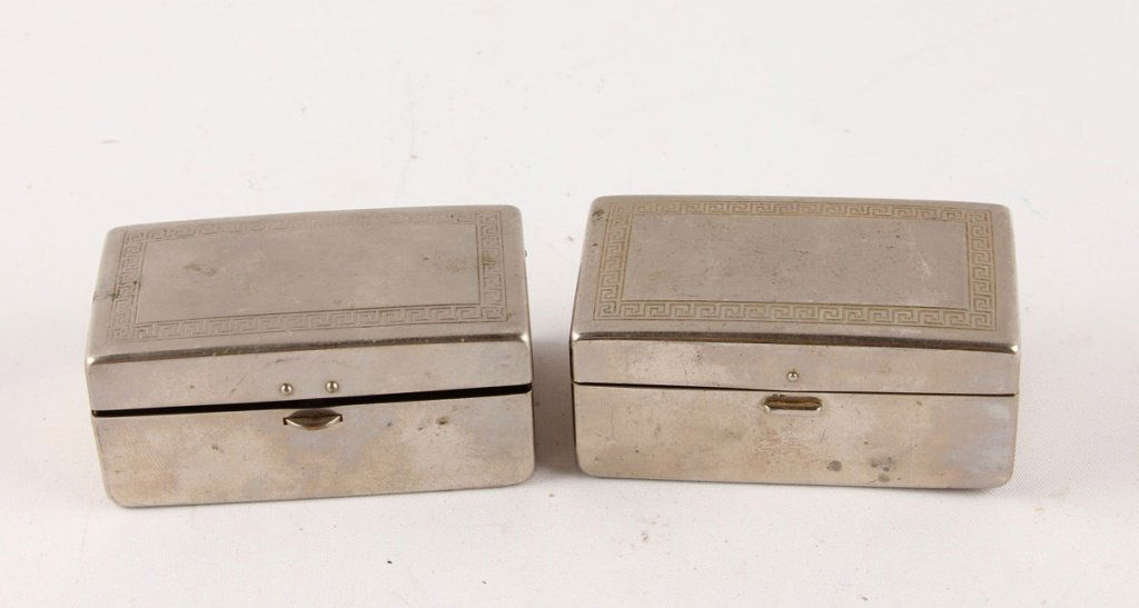 LOT OF 2 GILLETTE 1920 "BOSTONIAN" SAFETY RAZORS (1 of 3)