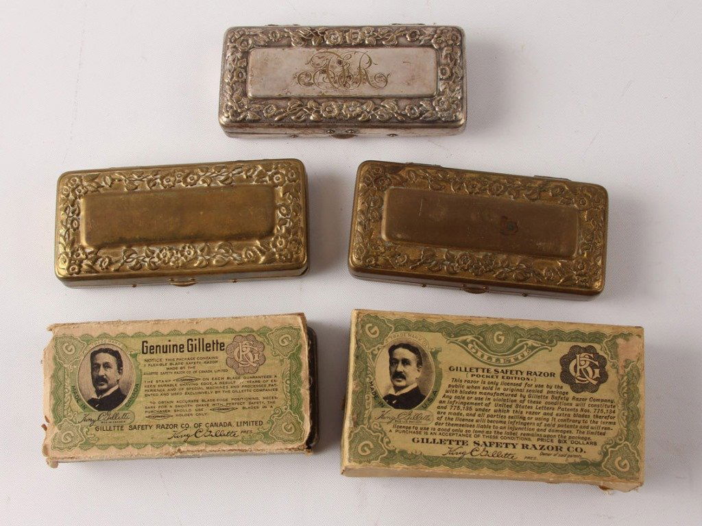 LOT OF 5 "KING GILLETTE" FLORAL CASE POCKET RAZORS (1 of 9)