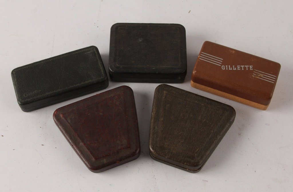 MIXED LOT OF 5 GILLETTE GOLD PLATE SAFETY RAZORS (1 of 6)