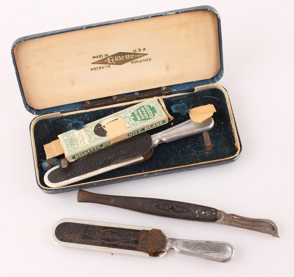 LOT OF 3 RAZOR AND OFFICE KNIVES GILLETTE AND STAR (1 of 4)