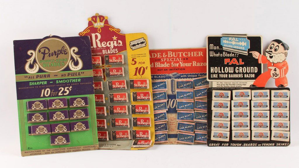 LOT OF 4 CARDBOARD MIXED RAZOR BLADE DISPLAY ITEMS (1 of 5)