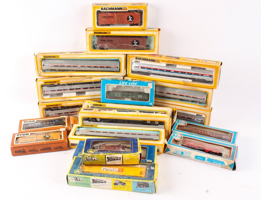 LOT OF BACHMANN, AHM, AND PMI MODEL TRAINS (1 of 6)