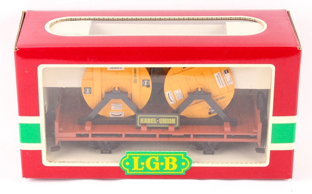LGB TRAINS KABEL UNION SPOOL CAR 4002: LGB TRAINS KABEL UNION SPOOL CAR 4002 Includes original box. Shipping / Pickup: We Can Ship This Item Lot Location: #1 - Manor's Gallery