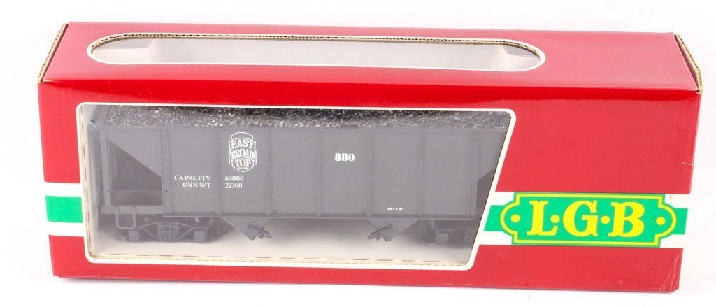 LGB TRAINS 4076-D02 SANTA FE HOPPER CAR (1 of 2)