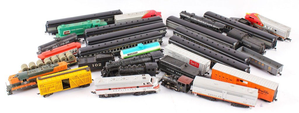 LARGE LOT OF TRAINS BY LIONEL, TYCO, NEW MODEL ONE (1 of 5)
