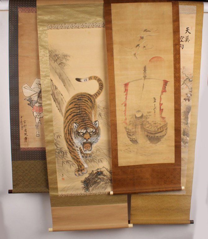 FOUR ASIAN WALL SCROLLS (1 of 5)