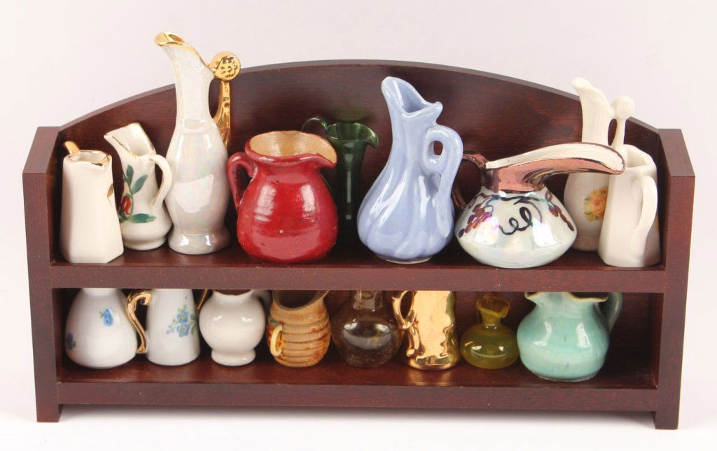 (17) MIXED MINIATURE VASE COLLECTION (1 of 5)