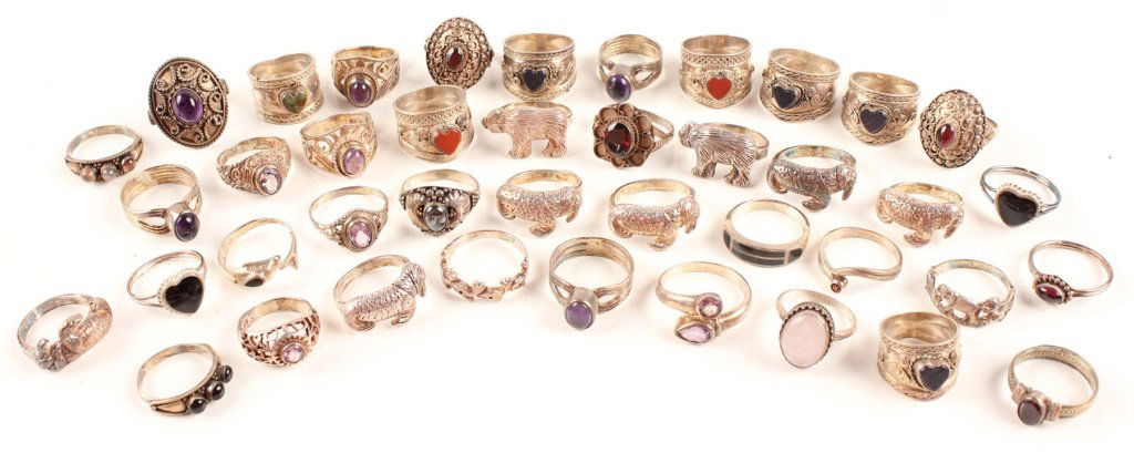 40 STERLING SILVER RINGS (1 of 3)