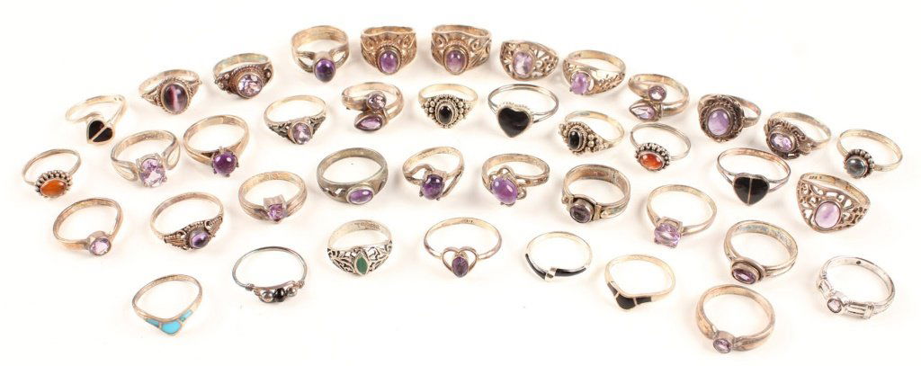 40 STERLING SILVER RINGS (1 of 3)
