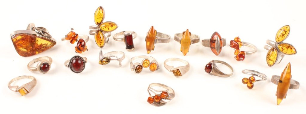 STERLING SILVER AMBER FASHION RINGS (1 of 4)