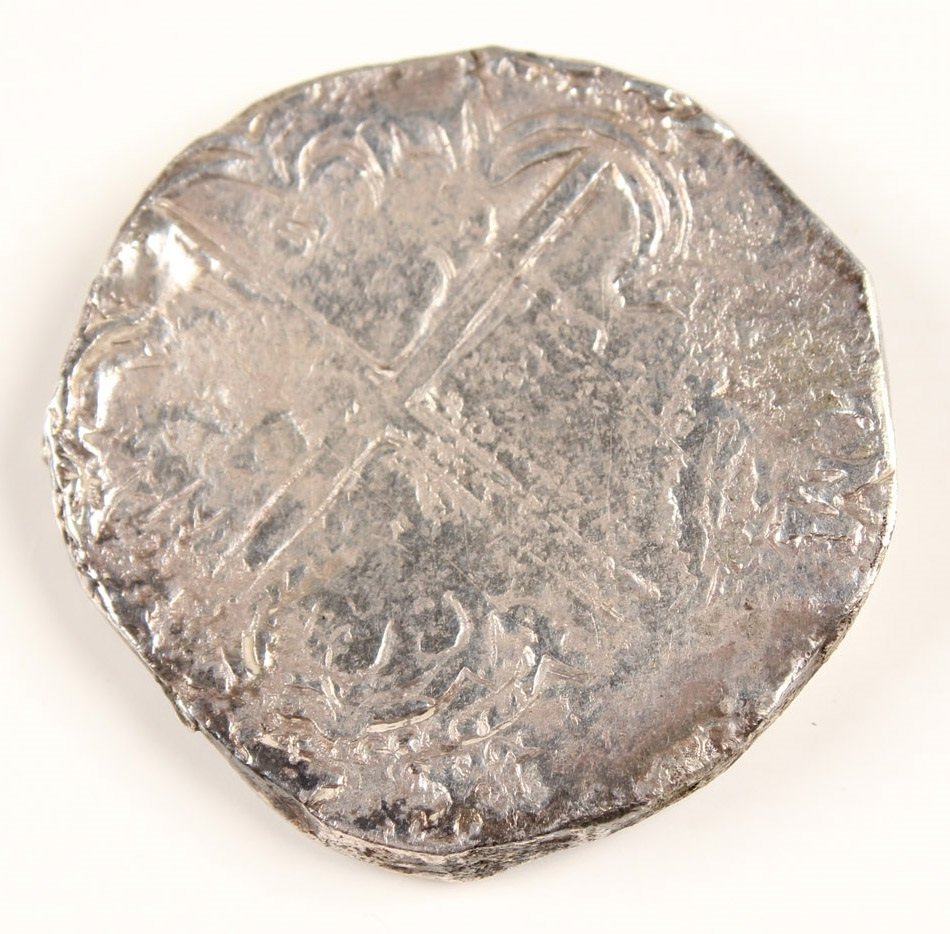 1598-1621 POTOSI SPANISH COB 8 REALES PHILIPVS III: 1598-1621 POTOSI SPANISH COB 8 REALES PHILIPVS III Potosi mint Silver Spanish Cob 8 reales coin with the "Shield Type" obverse. Legend partially reads what appears to be Philipvs III, then to be minte