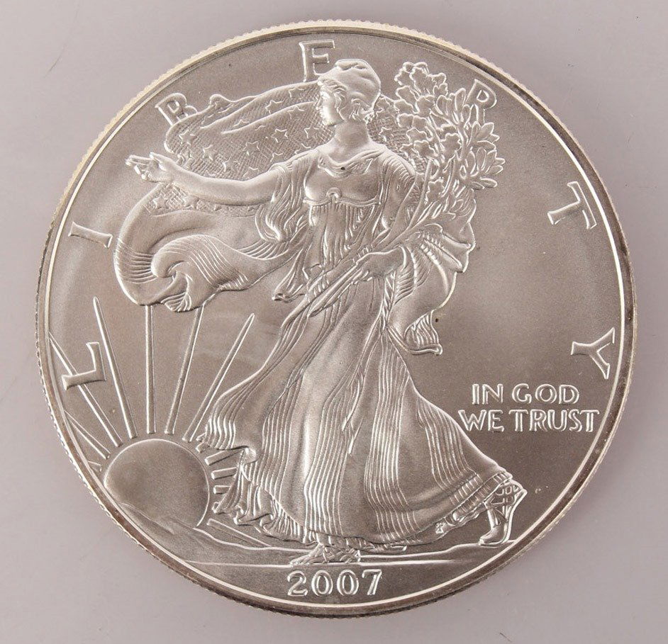 2007 UNCIRCULATED ONE OUNCE SILVER EAGLE (1 of 2)