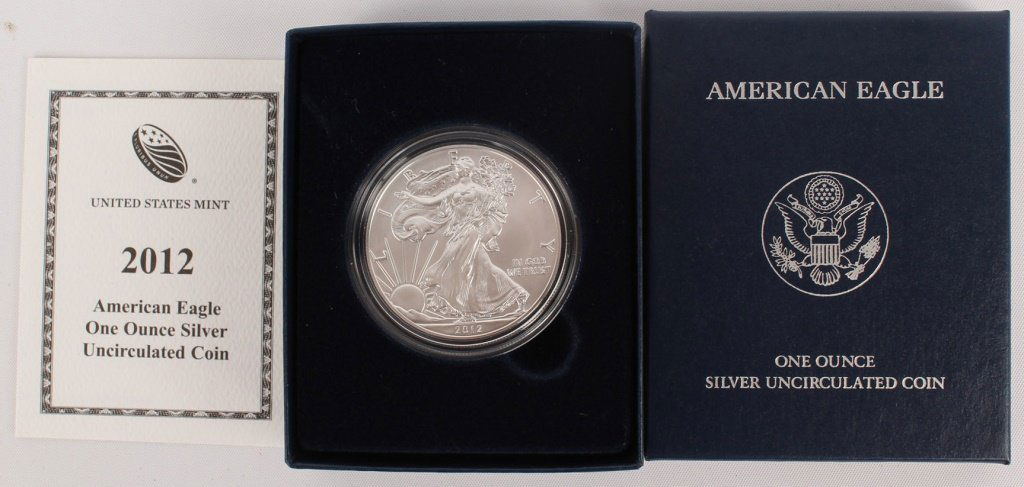2012 UNCIRCULATED ONE OUNCE SILVER EAGLE W/ BOX (1 of 2)