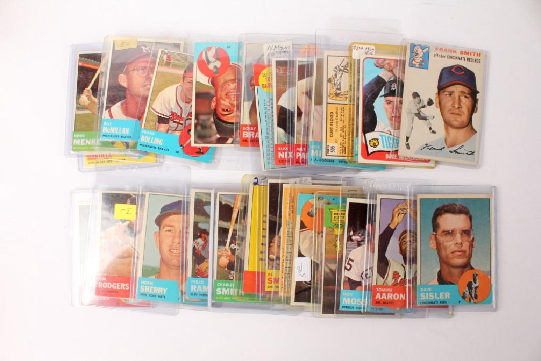 LOT OF 40 MIXED TOPPS BASEBALL CARDS 1955-1963 (1 of 7)