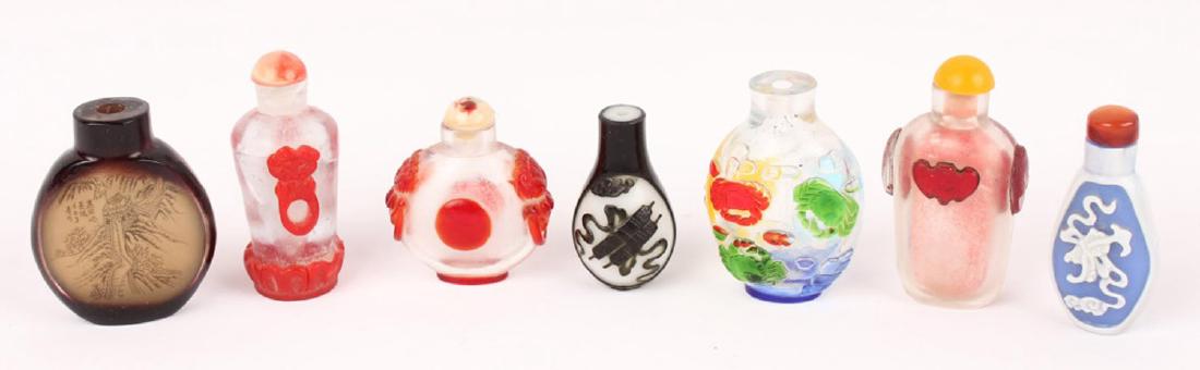 7 PEKING GLASS & REVERSE PAINTED SNUFF BOTTLES (1 of 3)