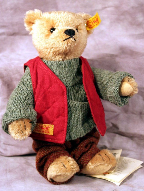 Steiff Bear: Steiff Bear Teddy Boy, golden mohair, yellow tag 028625, wearing pullover, trousers and waistcoat, complete with swing label, 9"/23cm