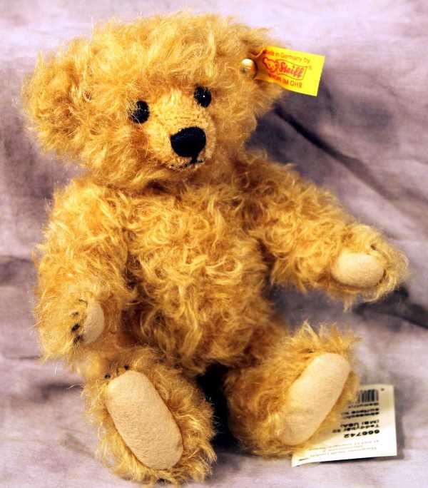 Steiff Bear: Steiff Bear 666742 Golden Brown Mohair 8"