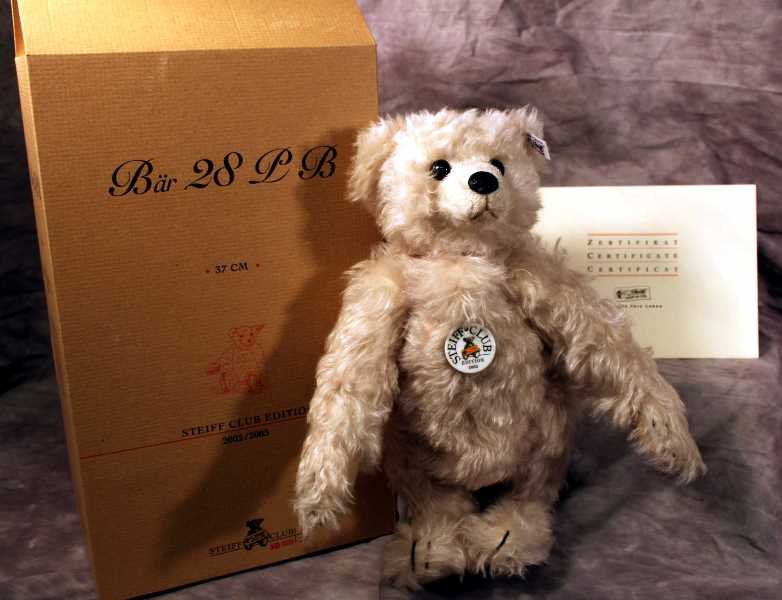 Steiff Bear: Steiff Special Club L. Ed. 2002 Bear, PB 28, No. 420290, No. 3939, in Original box