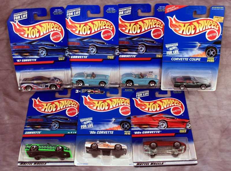 Collectibles: Hot Wheels Collector Cars- (7) Corvette Model Cars new on card