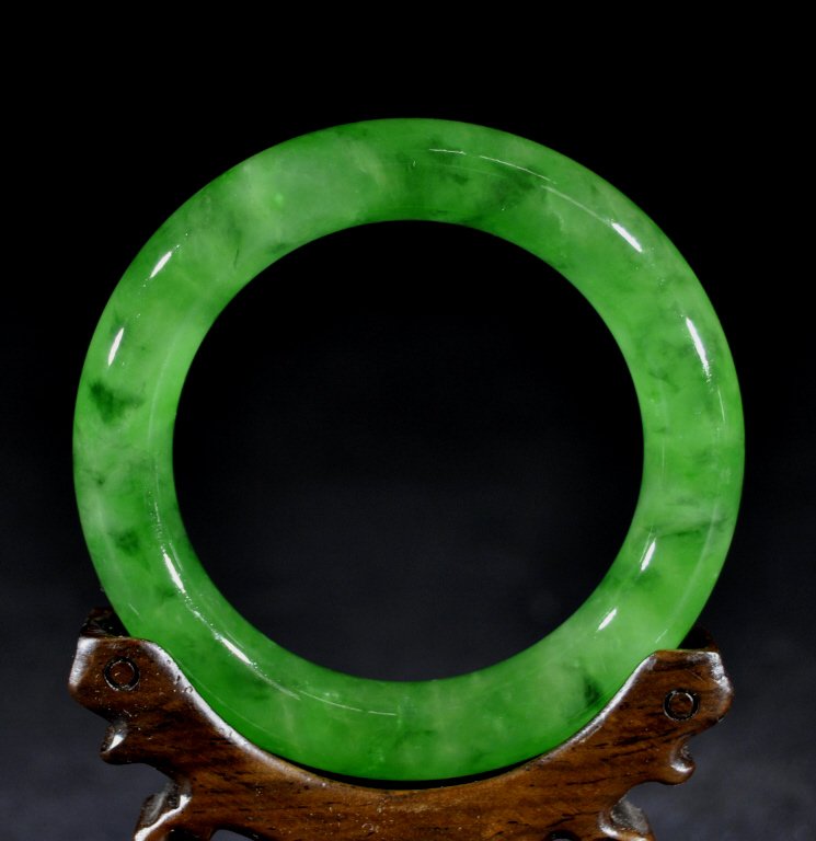 Chinese Carved Jade Bangle (1 of 2)