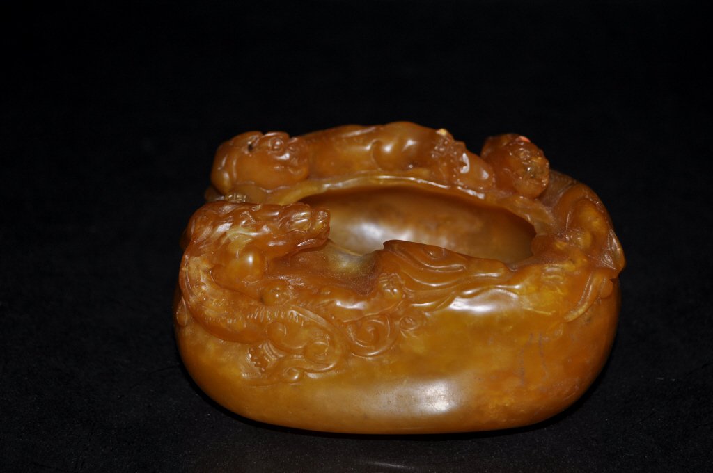 Chinese Carved Shoushan Stone Brush Washer: Chinese Carved Shoushan Stone Brush Washer