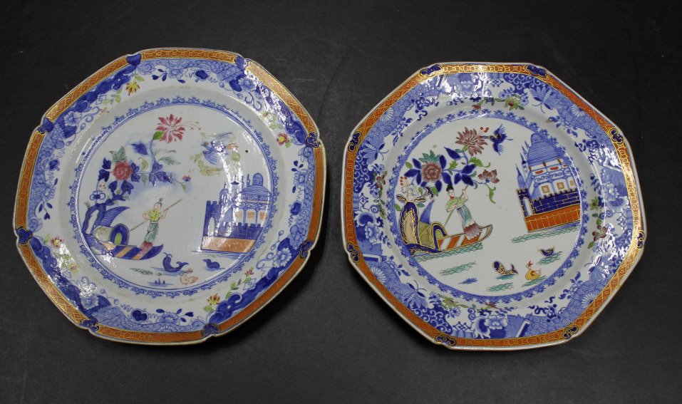 Pair of English Spode Enameled Chinoiserie Plates: Size: 6.5" Dia. each