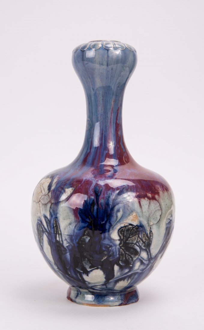 CHINESE FLAMBE GARLIC HEAD PORCELAIN VASE: 19th century; 9 1/2 in. h
