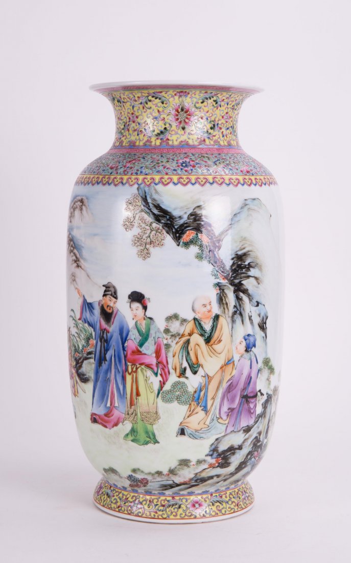 CHINESE FAMILLE ROSE PORCELAIN OVOID VASE (1 of 5)