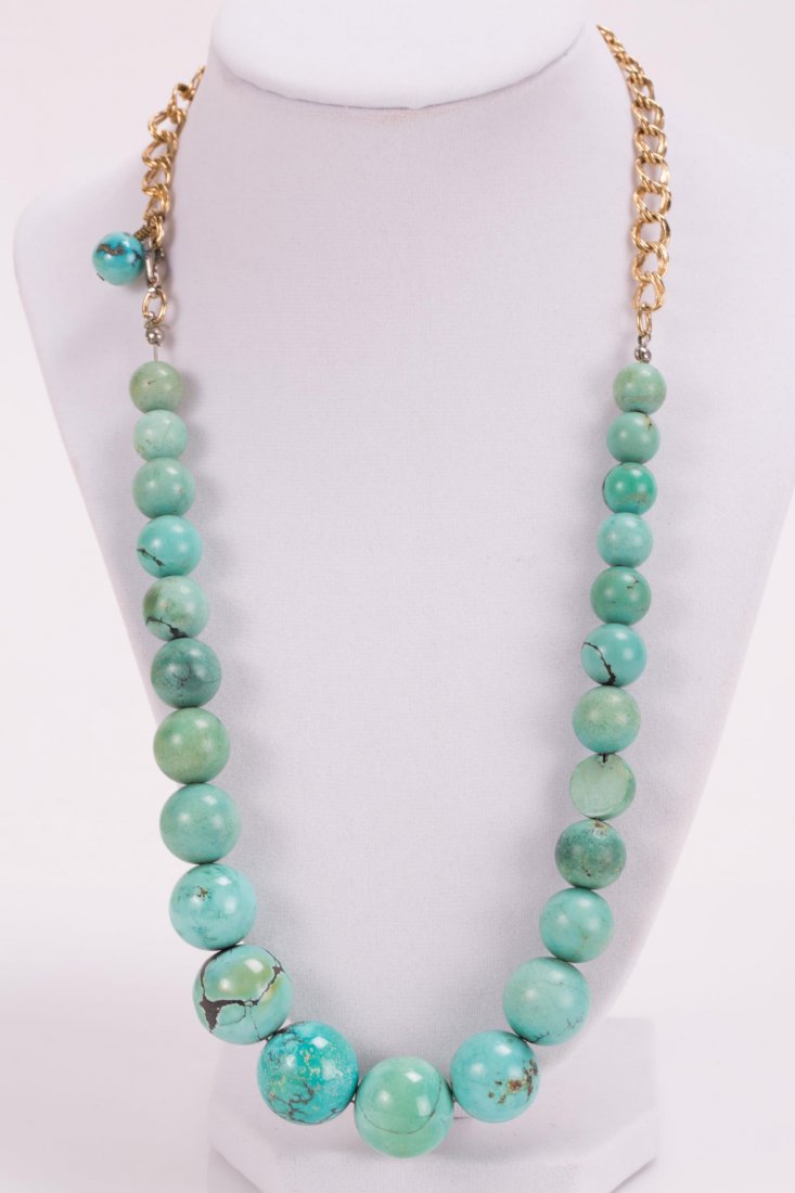 CHINESE TURQUOISE BEADS NECKLACE (1 of 6)