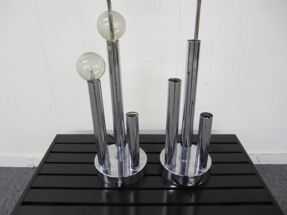 Great Pair Mid-century Modern Chrome Lamps (1 of 5)