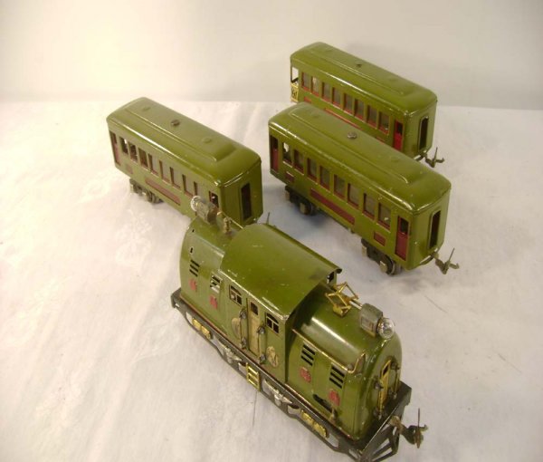ABT: Lionel #254 Olive Green w/#610/610/612 Cars