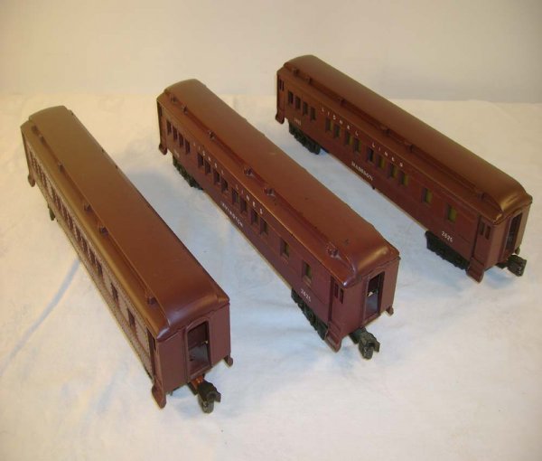 ABT: Lionel #2625/25/25 Irvington, Madison & Manha: Paul V. Ambrose and Drew J. Bauer present: These are the #2625 Irvington, the #2625 Madison and the #2628 Manhattan Heavyweight Passenger Cars that Lionel made circa 1947. Scarce same number variation