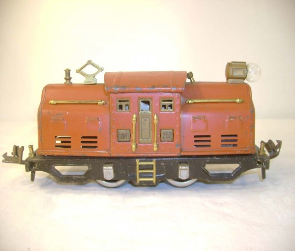 ABT: Lionel #252 Terra-Cotta w/#529/529/530 Cars - 6