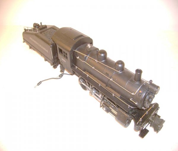 ABT: Lionel #227 0-6-0 Switcher/#2227B Tender ®: Paul V. Ambrose and Drew J. Bauer present: These are the #227/8976 Semi-Scale 0-6-0 Switcher and the #2227B Diecast Pennsylvania Tender with Bell that Lionel made in O Gauge in the later 1930s and ear