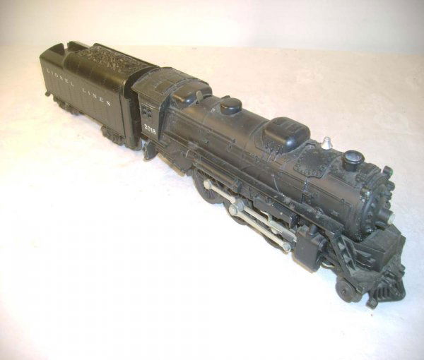 ABT: Lionel #2018 Steam Engine & #1130T Tender: Paul V. Ambrose and Drew J. Bauer present: These are the #2018 Diecast Steam Engine with Headlight and Smoke and the #1130T Streamline Tender that Lionel made in the late 1950s and early 1960s. White