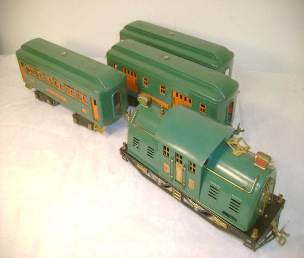 ABT: Lionel #10E Peacock w/332/339/341 Passenger Ca