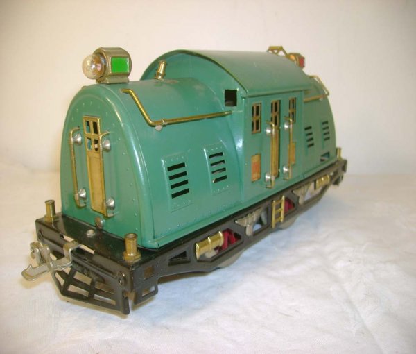ABT: Lionel #10E Peacock w/332/339/341 Passenger Ca - 4